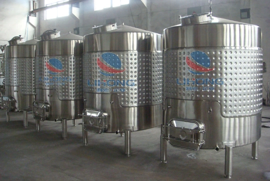 Stainless Steel Sanitary Grade Wine Storage Tank with Side Manhole & Dimple Jacket